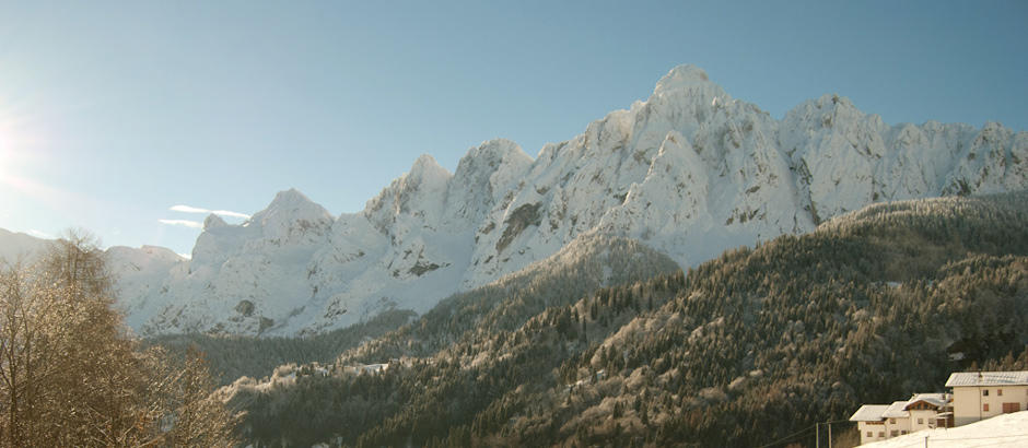 Il Piz de Sagron in veste invernale